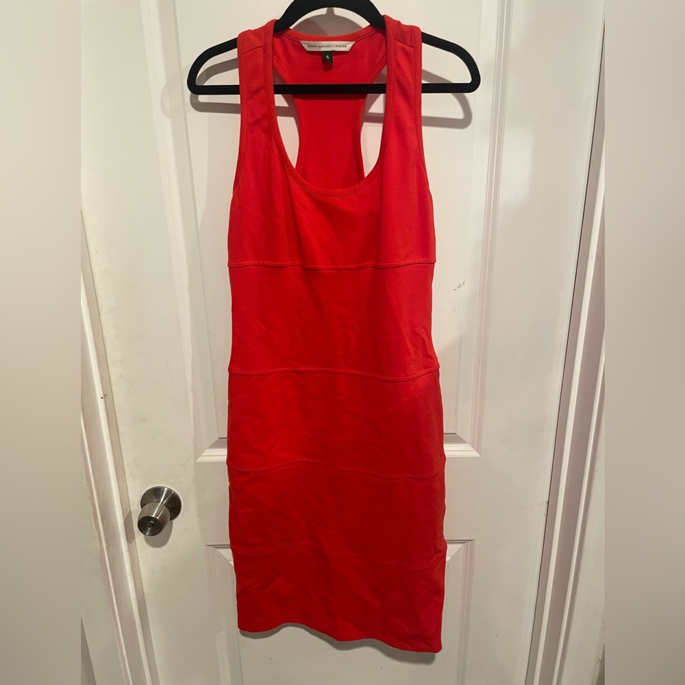 Diane Von‎ Furstenberg Scarlet Sleeveless Mini Dress Size 4